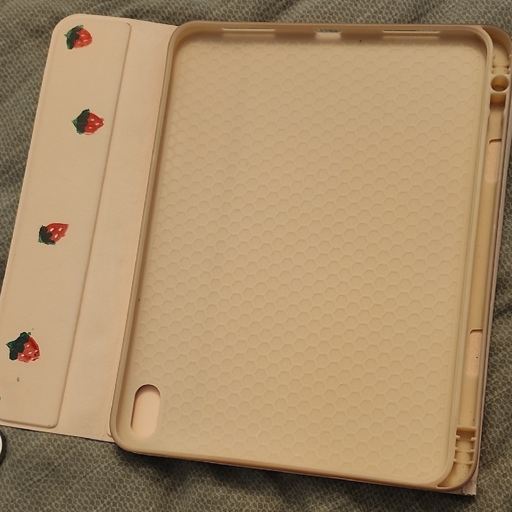 Ipad 10th Gen - Picture 4 of 5